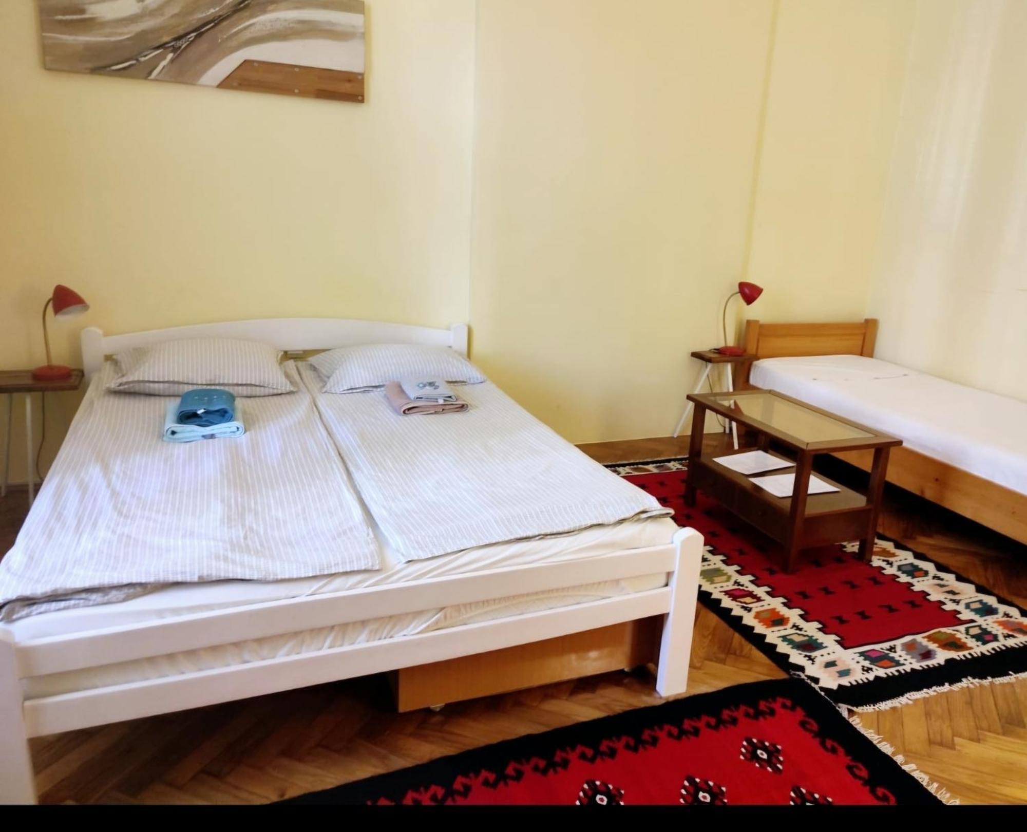 בלגרד Cricket 2 Hostel מראה חיצוני תמונה